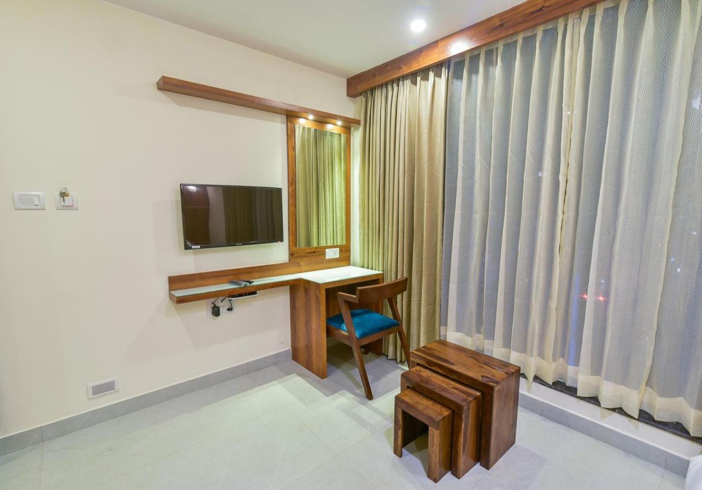 Address 24 Inn 벵갈루루 외부 사진