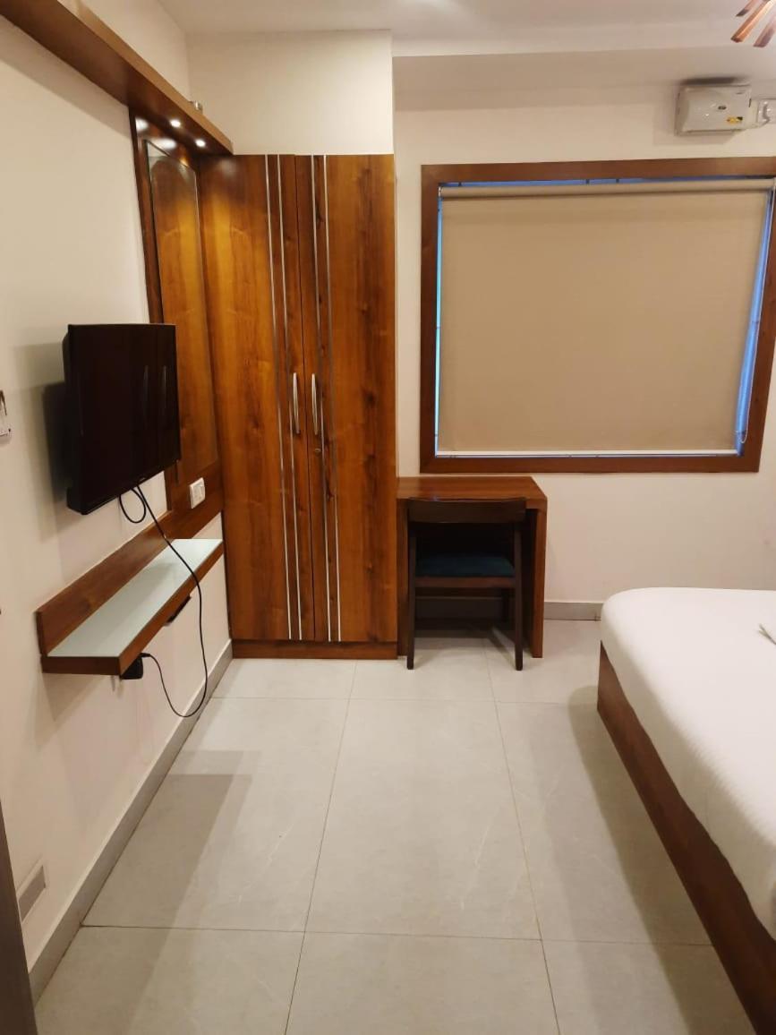 Address 24 Inn 벵갈루루 외부 사진
