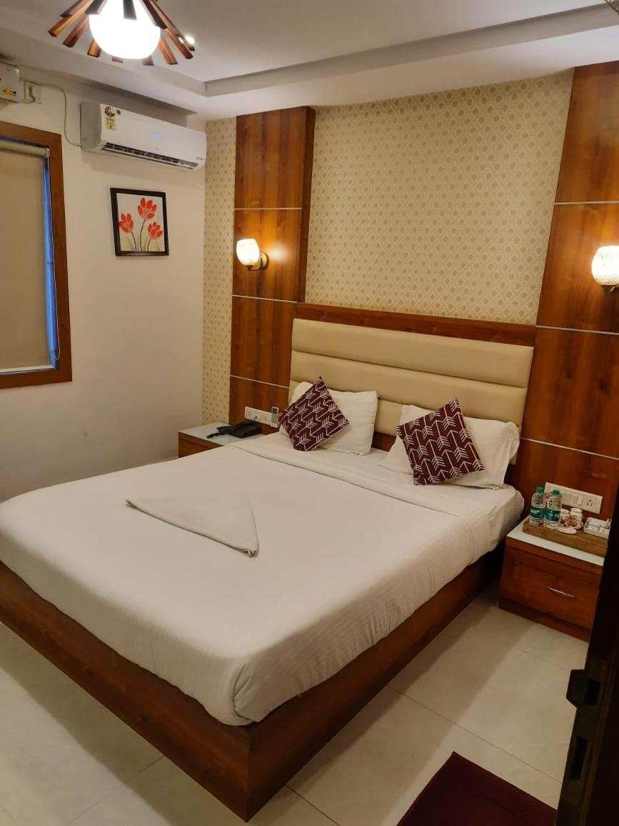 Address 24 Inn 벵갈루루 외부 사진
